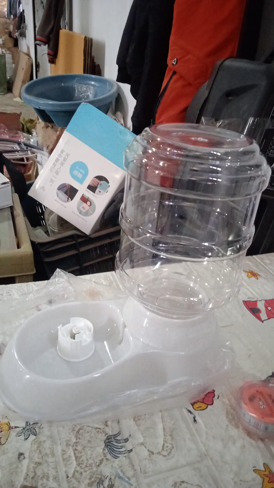 Automatic Pet Water Dispenser – Self-Dispensing Gravity Feeder Bowl for Dogs & Cats (2.5L / 1 Pc)