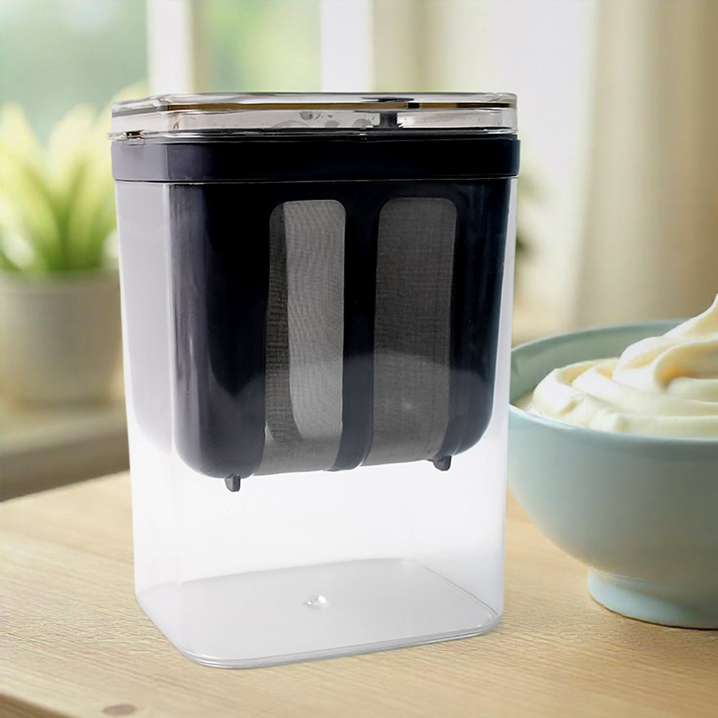 2-in-1 Yogurt Strainer with Storage Container – 1100 ml