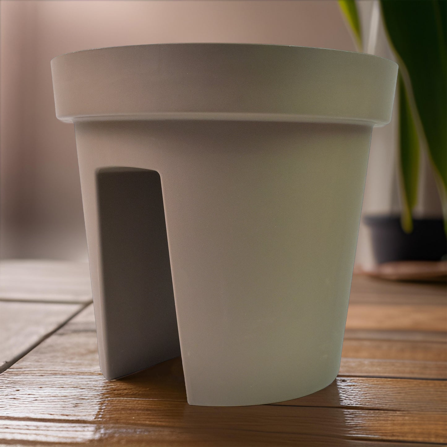 Creative Railing Flower Pot Holder (2 Pc)